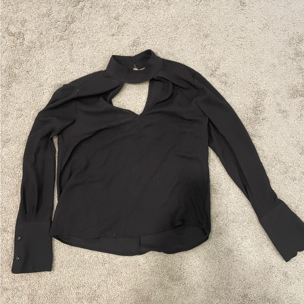 H&M Divided black top, size 6
